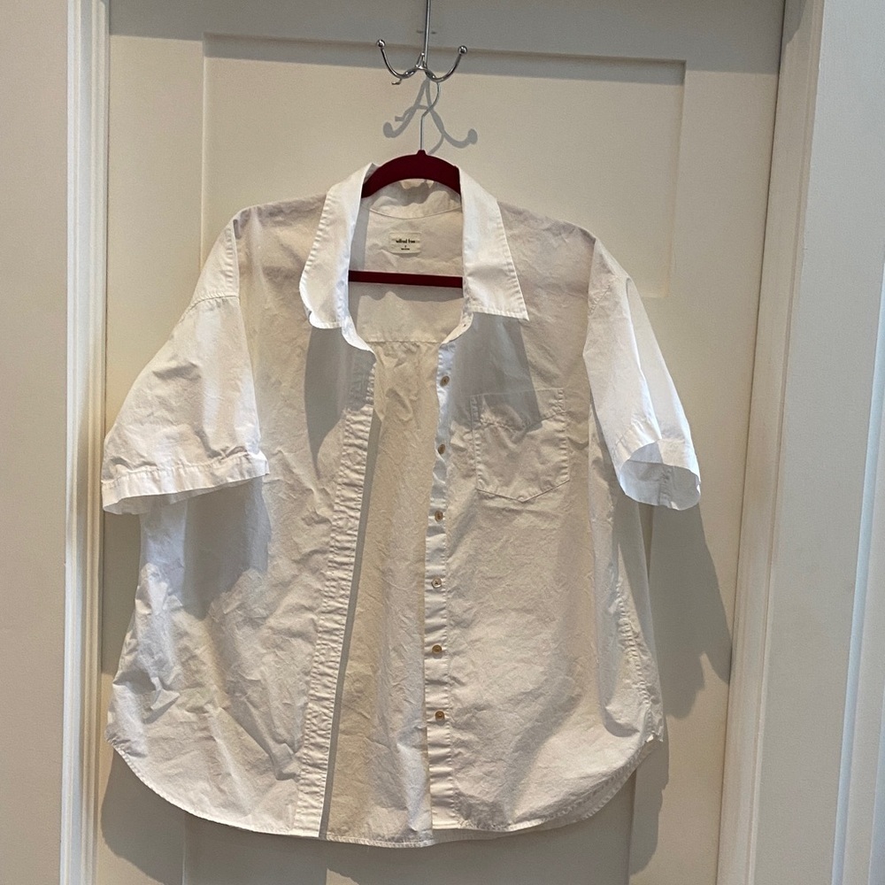 Wilfred free White Collared Shirt​​​